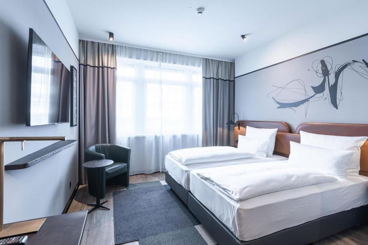 TITANIC Comfort Kurfürstendamm Berlin Exterior foto