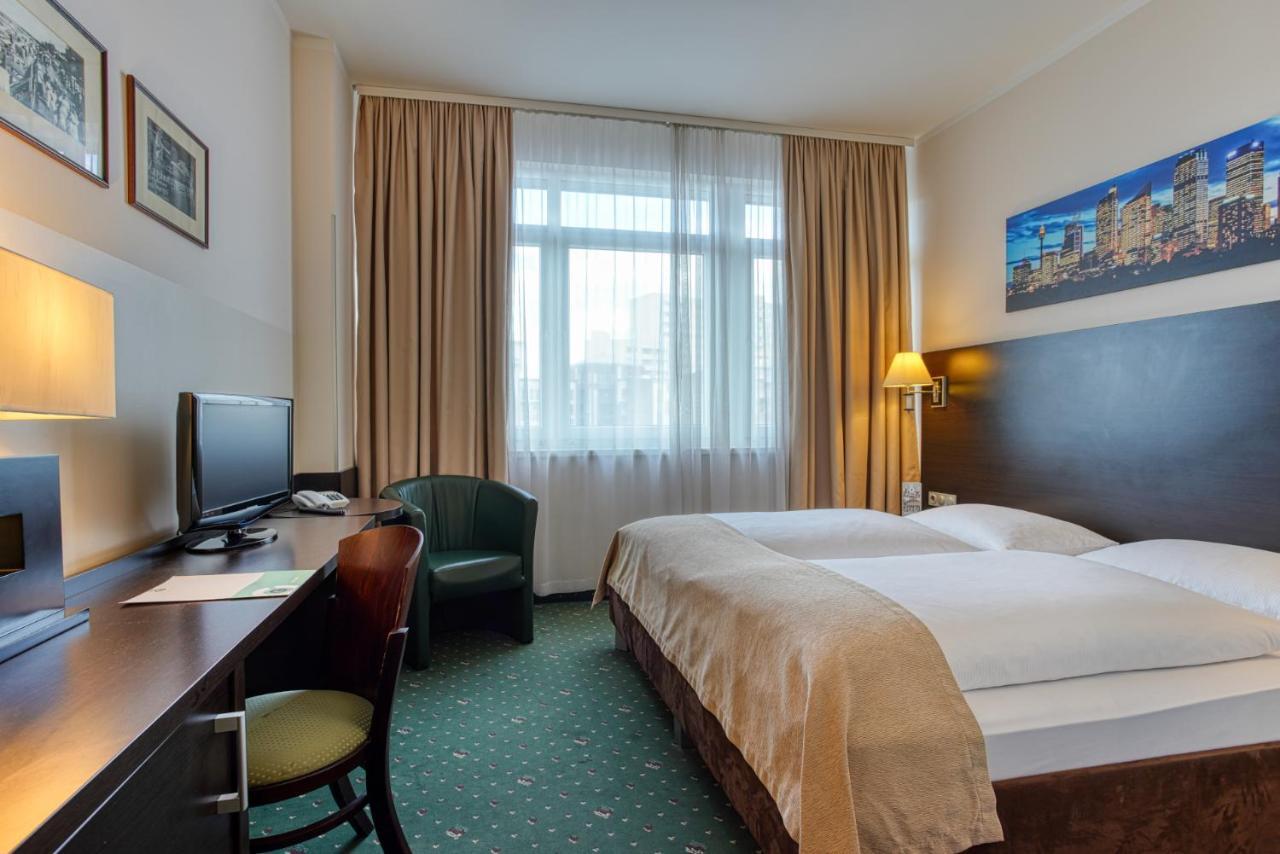 TITANIC Comfort Kurfürstendamm Berlin Exterior foto